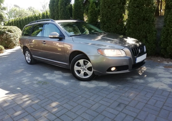 Volvo V70 cena 19450 przebieg: 294350, rok produkcji 2008 z Płońsk małe 277